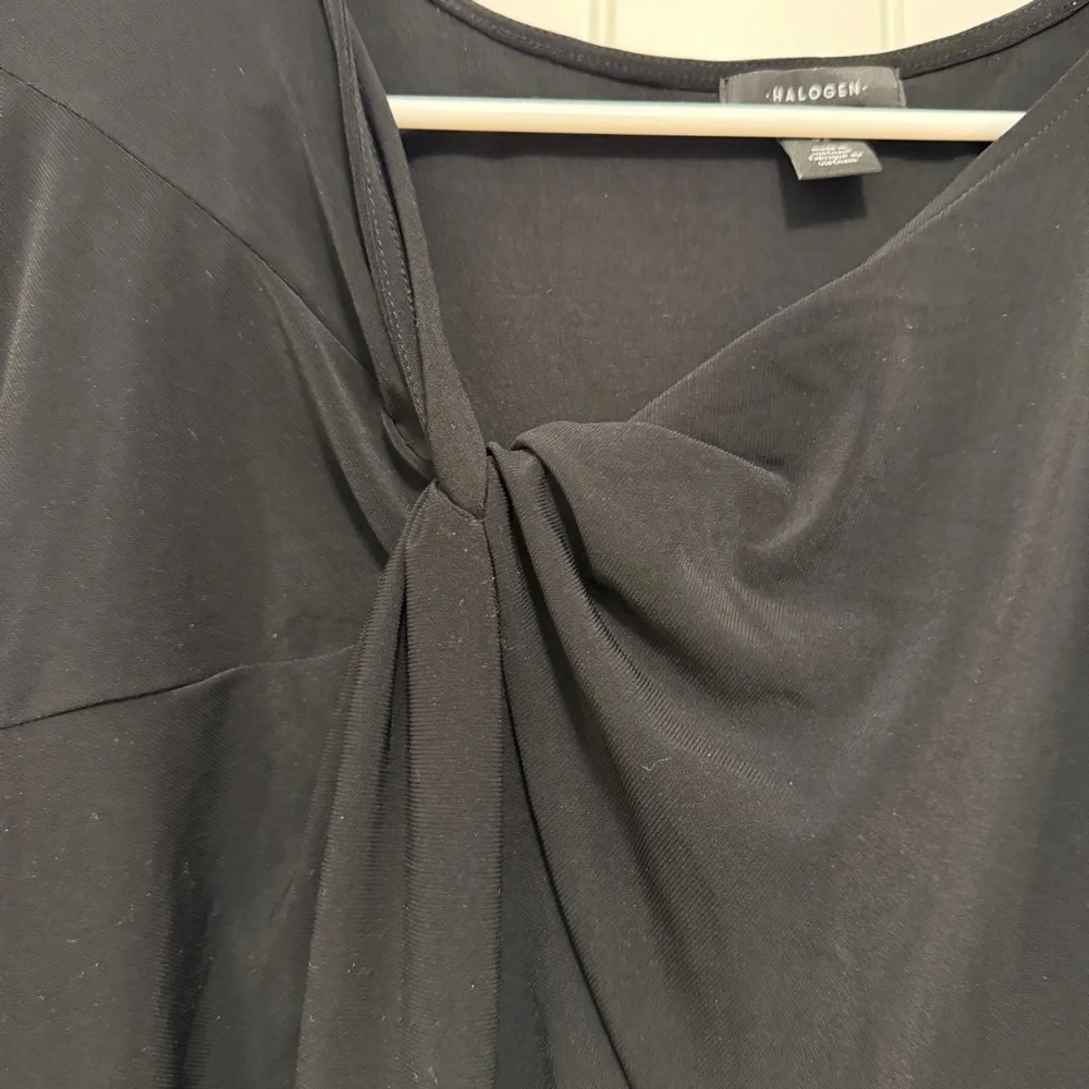 Halogen Women’s Long Sleeve Top Black Asymmetrical Knot Size 3X - Picture 3 of 5